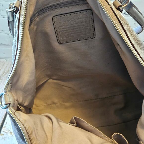 Coach Kelsey Satchel | Tan Pebbled Leather | Missing Strap - Picture 6 of 7